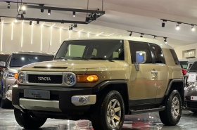 Toyota - Fj Cruiser